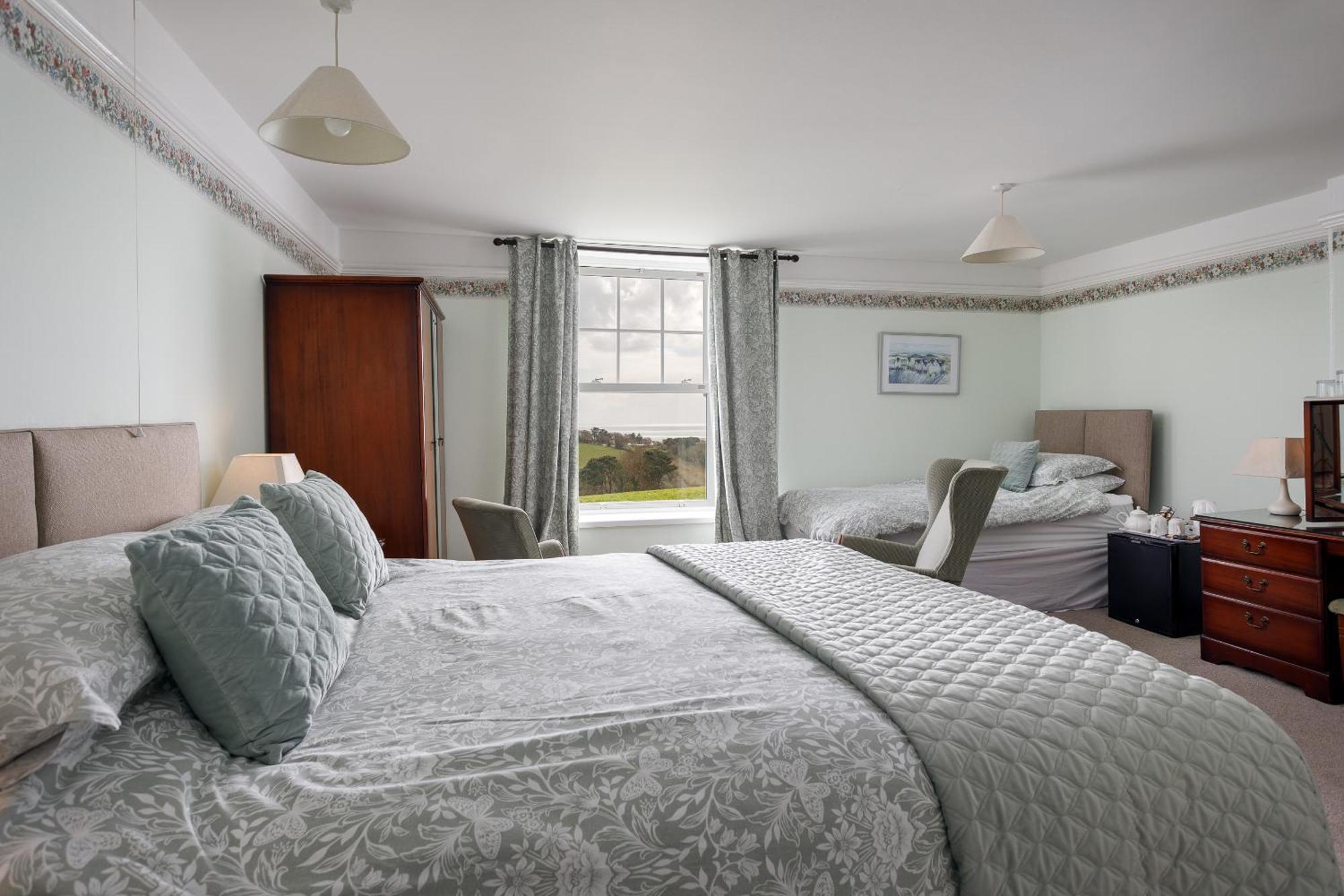 Bucklawren Farm Bed & Breakfast Looe Oda fotoğraf