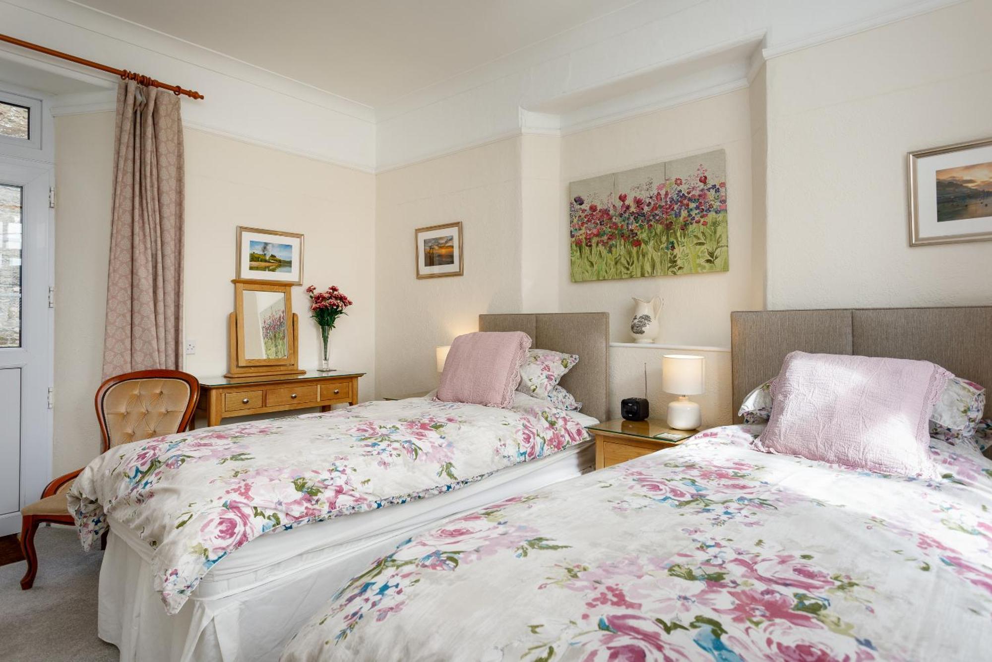 Bucklawren Farm Bed & Breakfast Looe Oda fotoğraf